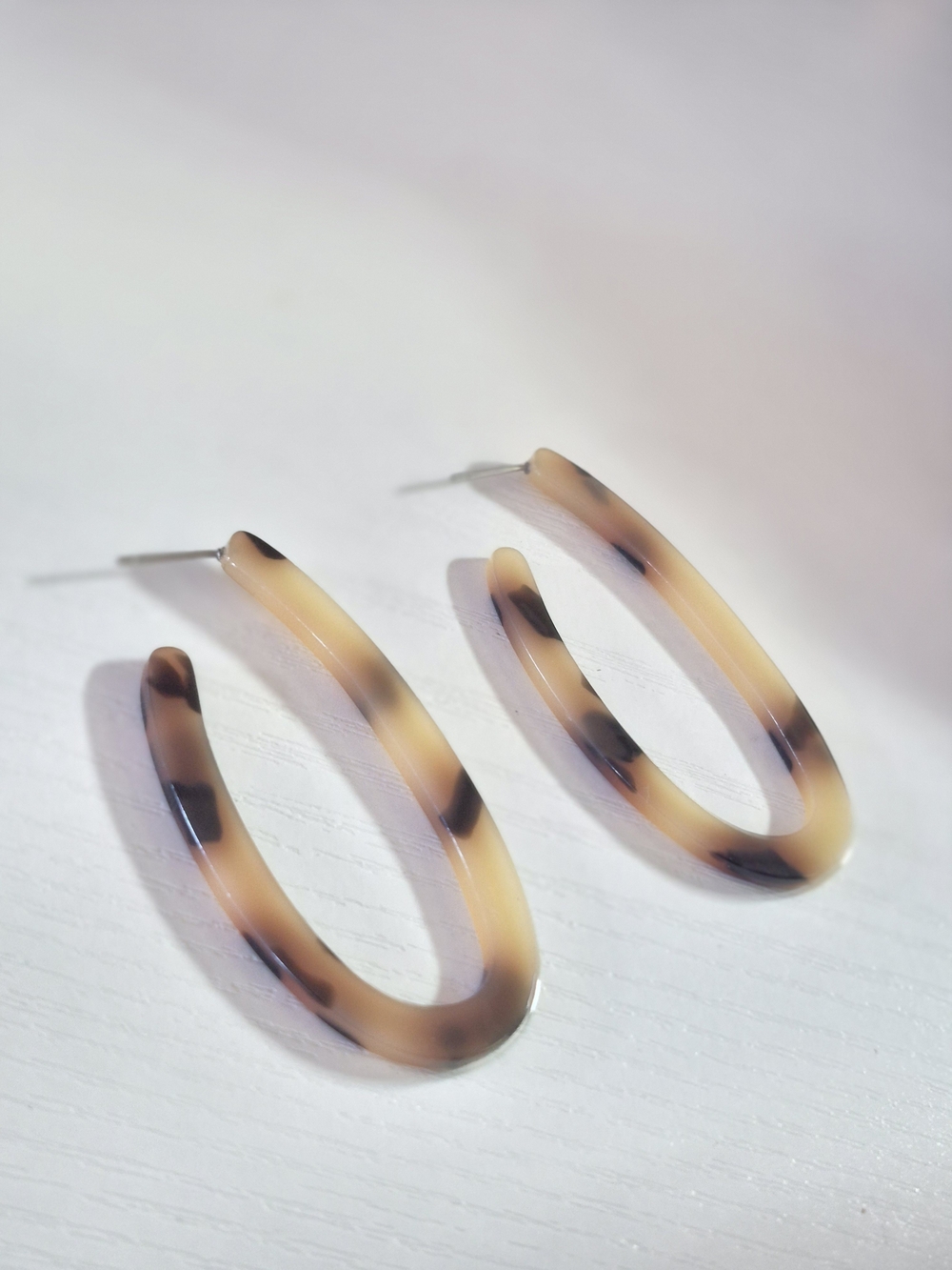 Tortoiseshell Oval Hoop Earrings - Nude Brown Women Boho Chic Jewerly